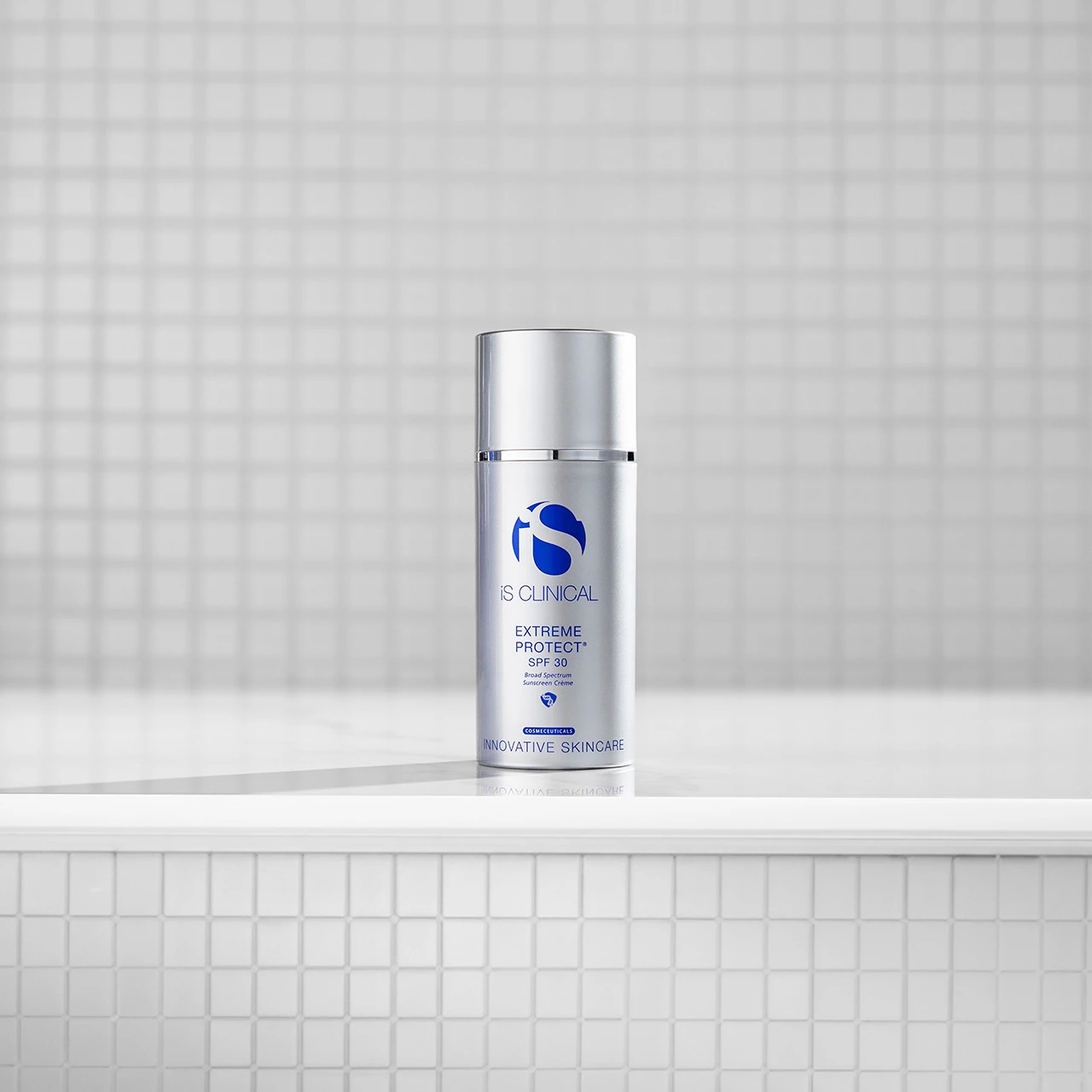 Ваш идеальный уход за кожей с iS Clinical - Extreme Protect SPF 30