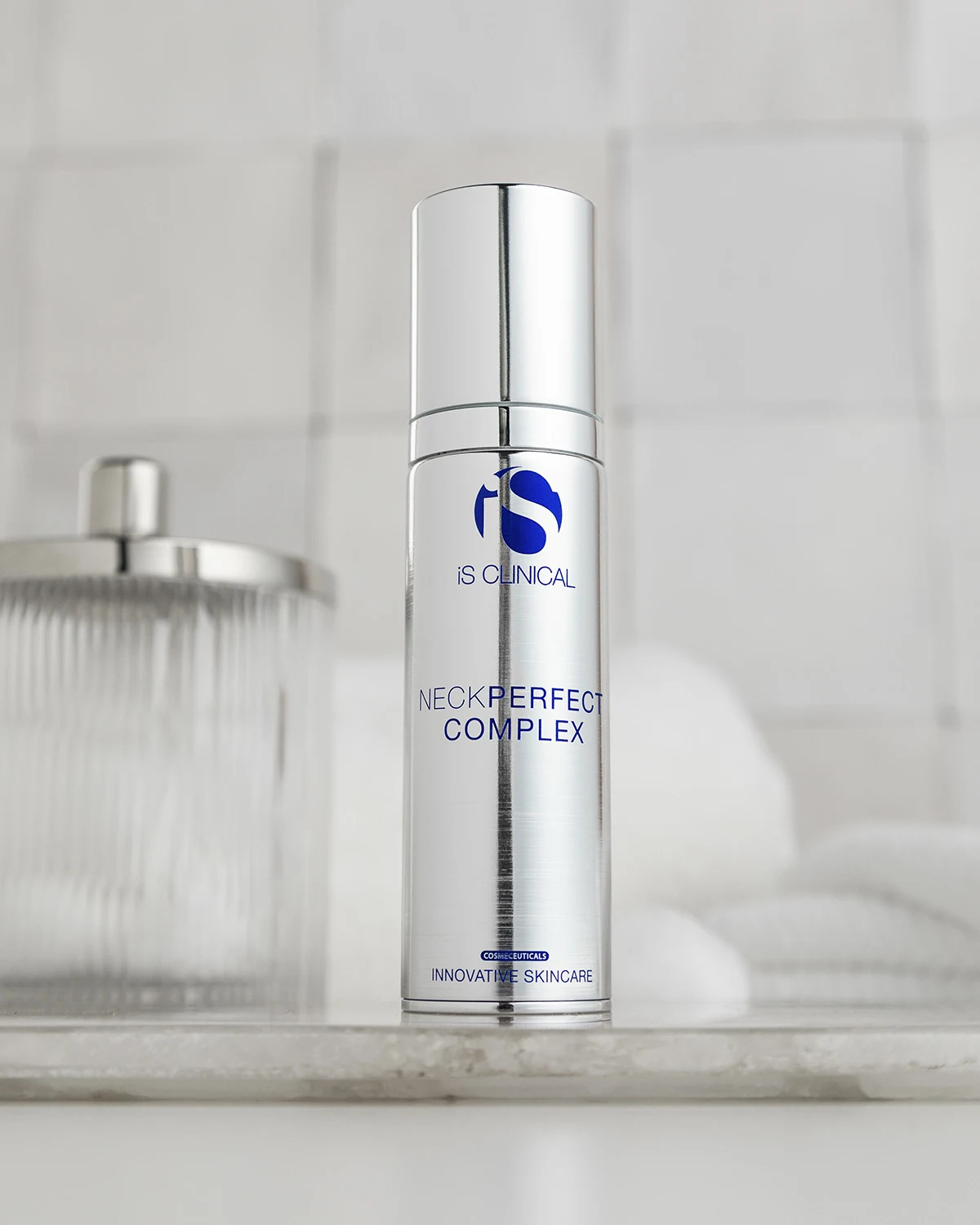 Комплексный ежедневный уход от iS Clinical - Утренний режим