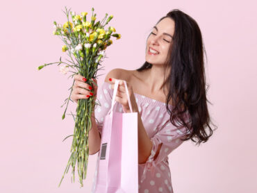 Подарок на 8 Марта